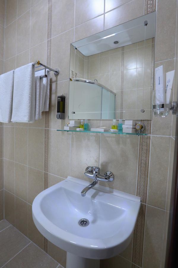 Hotel Bahetle Ekibastuz Εξωτερικό φωτογραφία